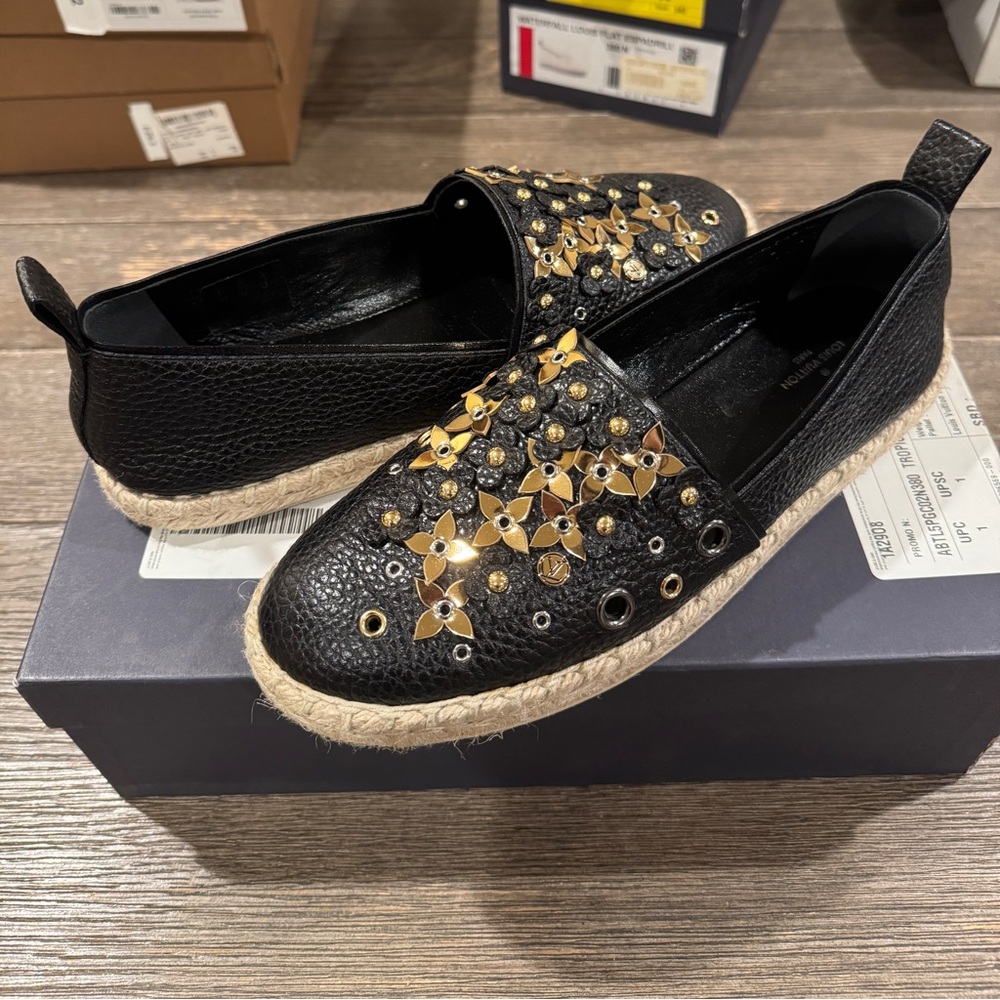 Louis Vuitton Women’s Leather Espadrilles - Picture 5 of 10